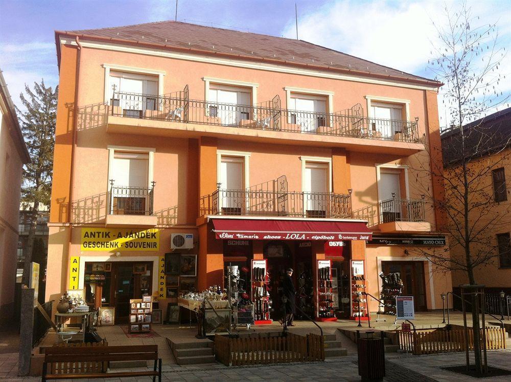 Villa City Center Hévíz Esterno foto